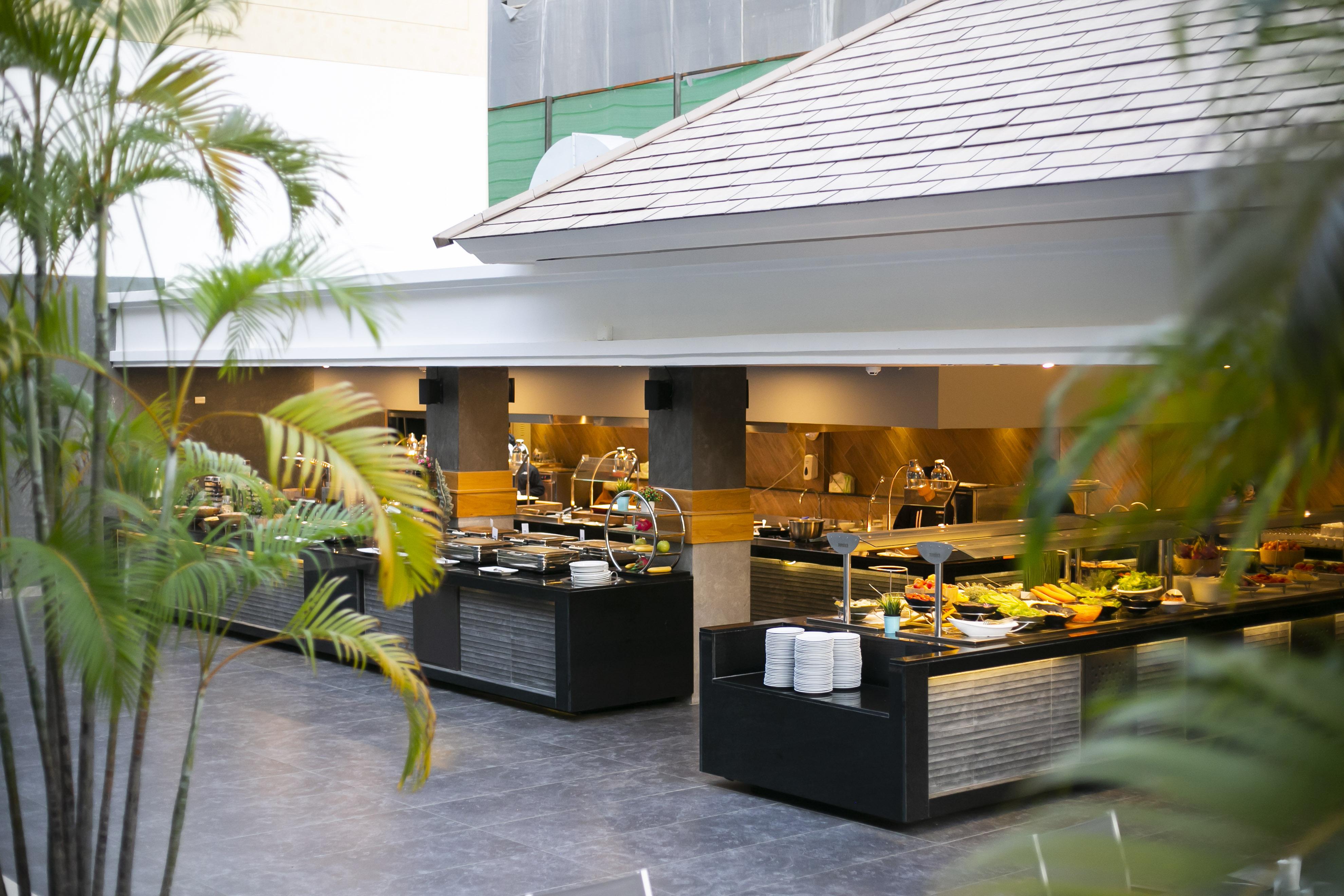 Woovo Phuket Kata Hotel Ngoại thất bức ảnh