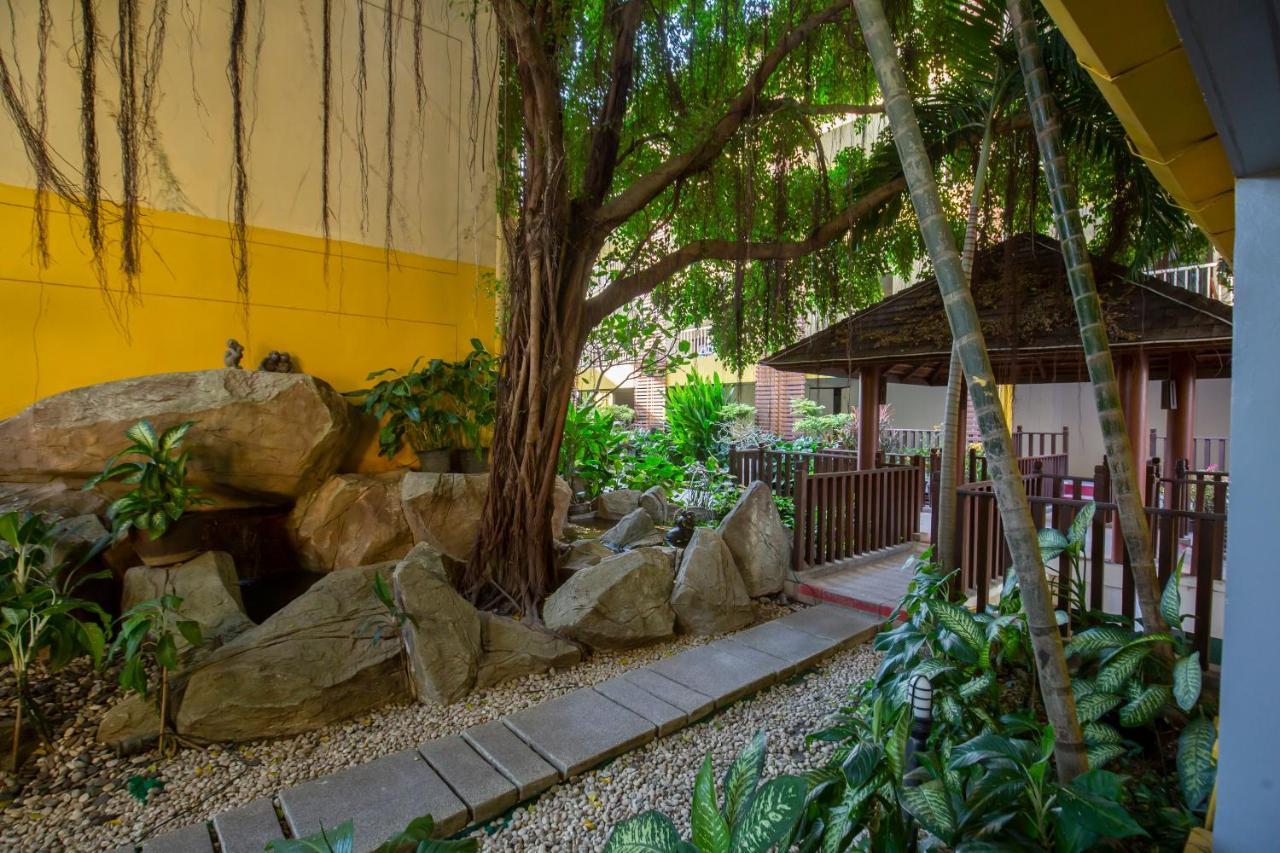 Woovo Phuket Kata Hotel Ngoại thất bức ảnh